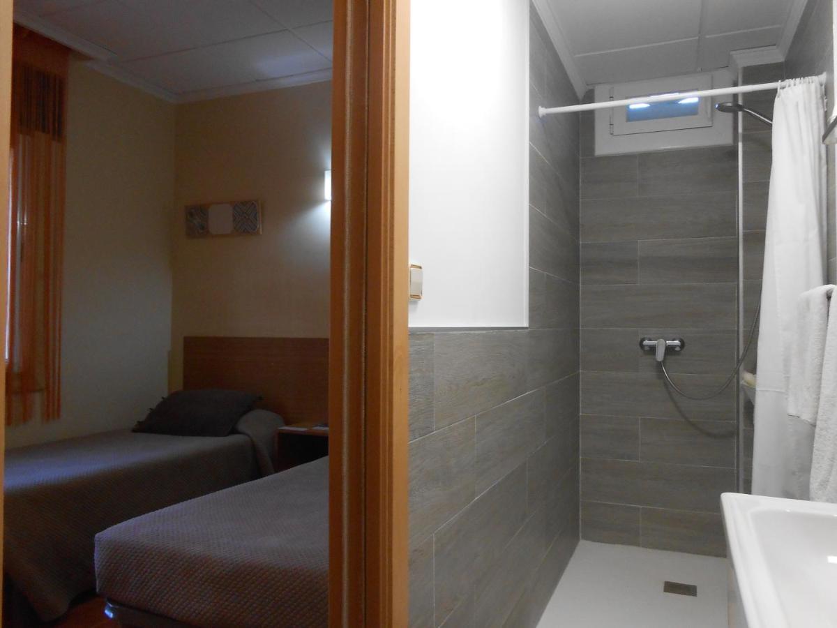 טראגונה Hostal El Callejon מראה חיצוני תמונה