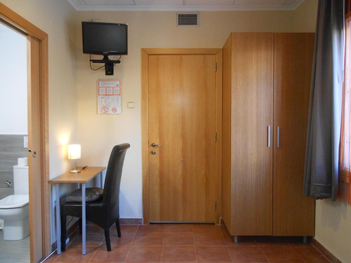 טראגונה Hostal El Callejon מראה חיצוני תמונה
