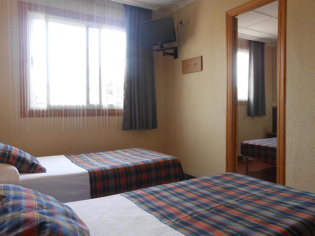 טראגונה Hostal El Callejon מראה חיצוני תמונה