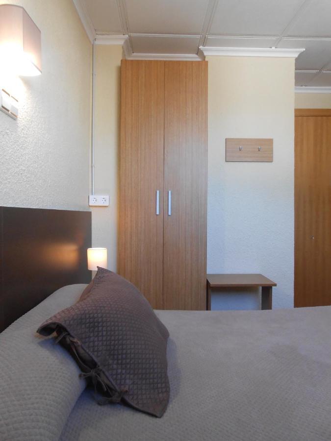 טראגונה Hostal El Callejon מראה חיצוני תמונה