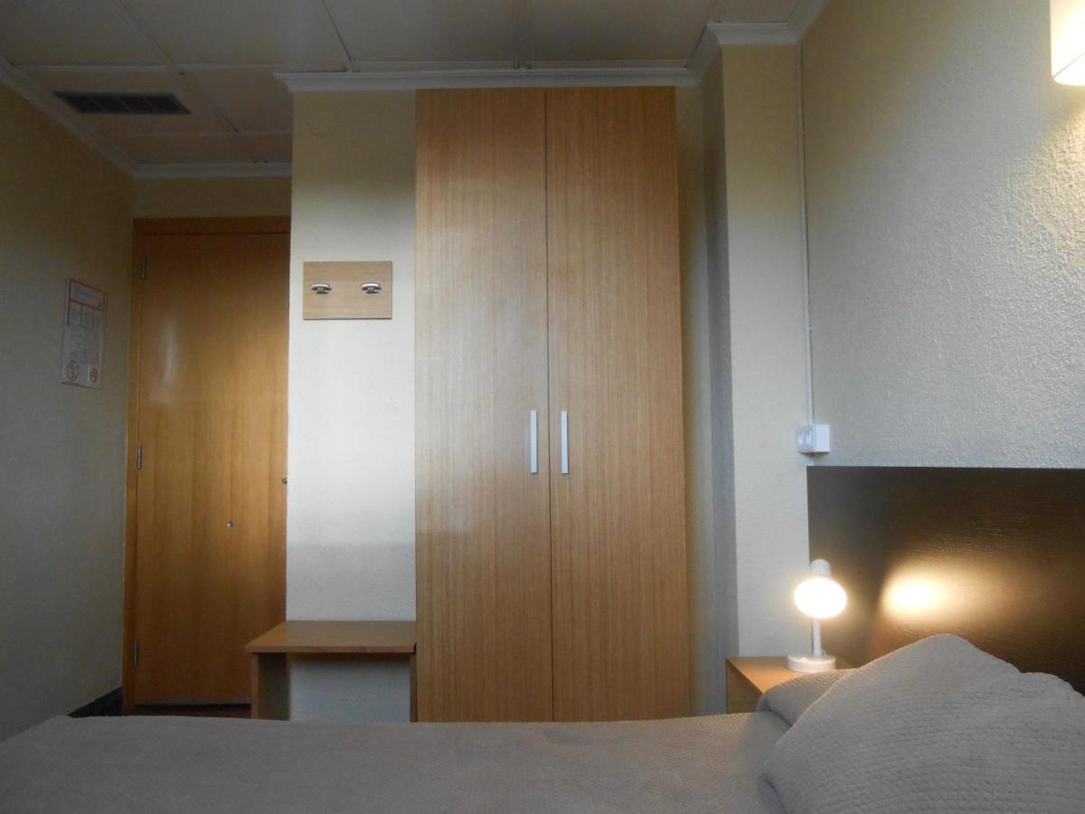 טראגונה Hostal El Callejon מראה חיצוני תמונה