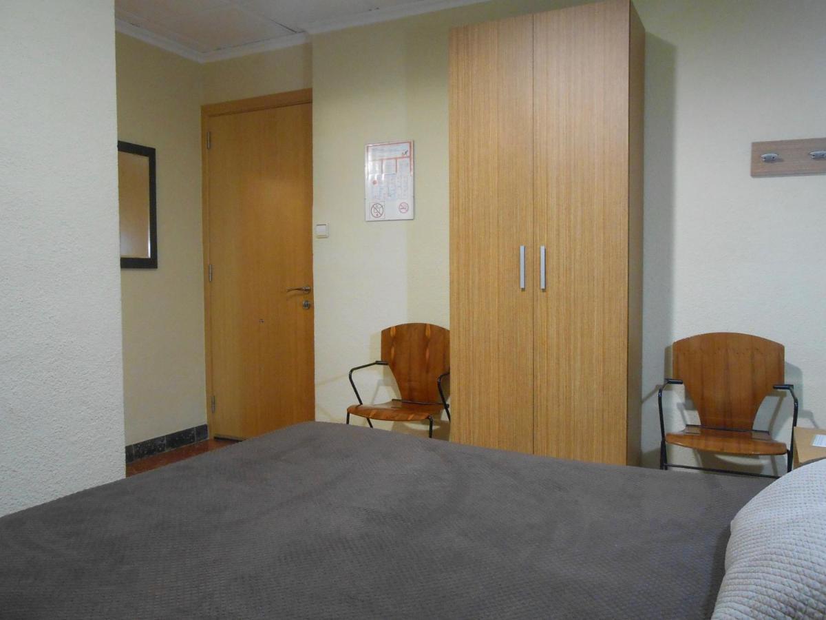 טראגונה Hostal El Callejon מראה חיצוני תמונה