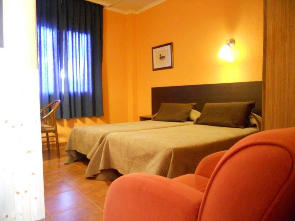 טראגונה Hostal El Callejon מראה חיצוני תמונה